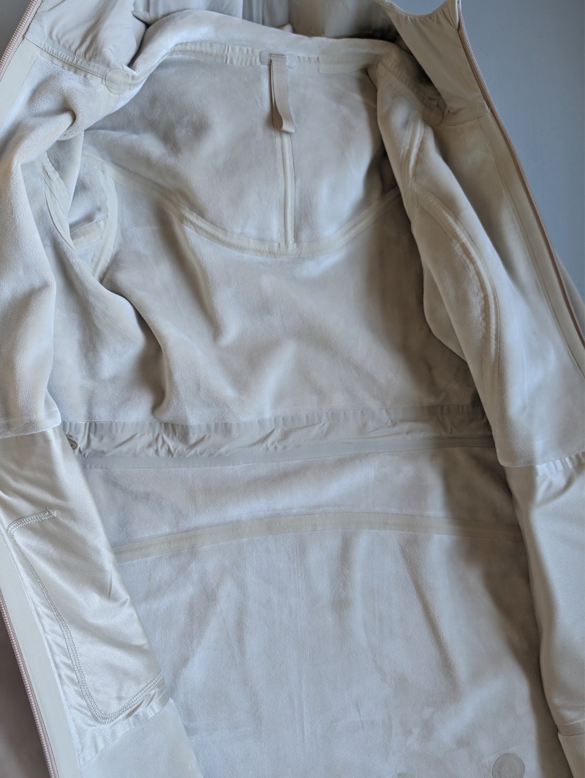 Lululemon RepelShell Rain Jacket Size 4 Trench #9… - image 9