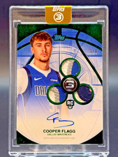 COOPER FLAGG 2025-26 TOPPS 3 ROOKIE 3 RPA PLAYER WORN PATCH AUTO EMERALD /8 SSP