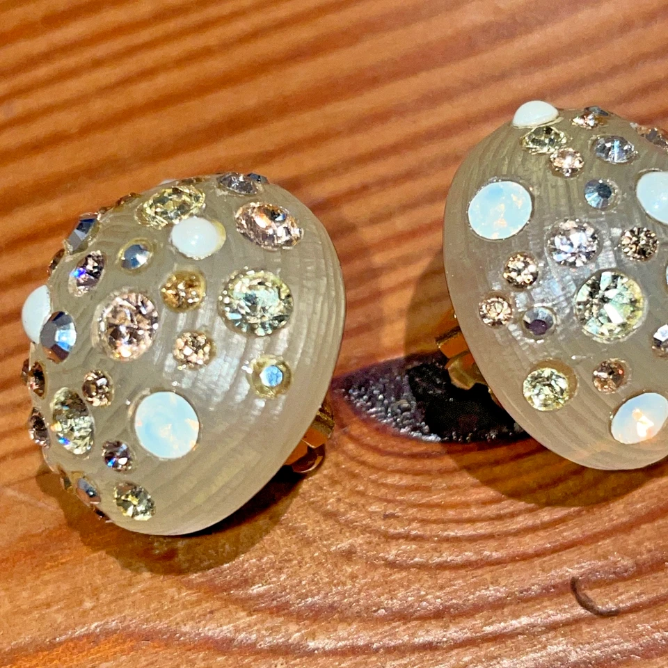 100% Authentic ALEXIS BITTAR Round Crystal and Gold Lucite Clip-on Earrings - Image 2 of 4