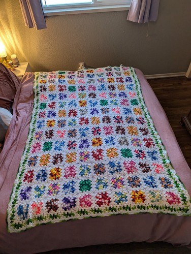VINTAGE Handmade Crochet Quilt Afghan Floral Granny Square NICE 52" x 74" - Picture 2 of 7