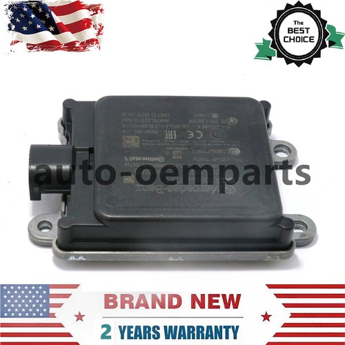 Genuine OEM Freightliner Front End Rear Distance Radar Sensor Unit A0004463049 - Picture 2 of 4