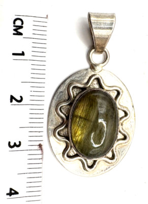 Beautiful 925 St. Silver Pendant Studded with Oval Shape Labradorite Stone