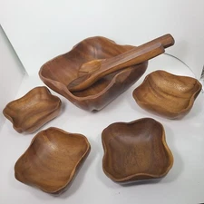 Luca's Wood Salad Bowl Set Seven-Piece Brown Square Handcarved With Servers