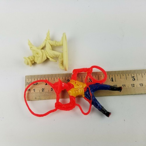 Lot 2 Plastic Riding Cowboy w Lasso Vintage Wild West Toy 2 7/8" Figures kneel - Picture 6 of 11