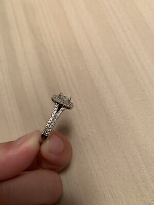 Vera Wang Love Collection 1-1/2 CT. T.W. Diamond Split Shank Engagement Ring
