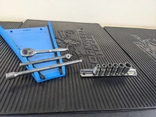 #at813  Snap-On  1/4' Drive Socket Wrench Set TM60E TM5EGM70M