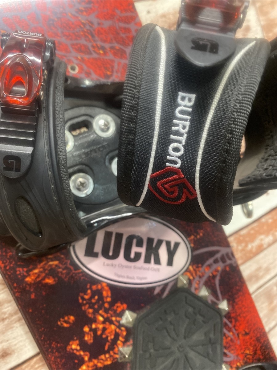 Burton Freestyle Jr Snowboard 43” Pirates of the Carribean Strap