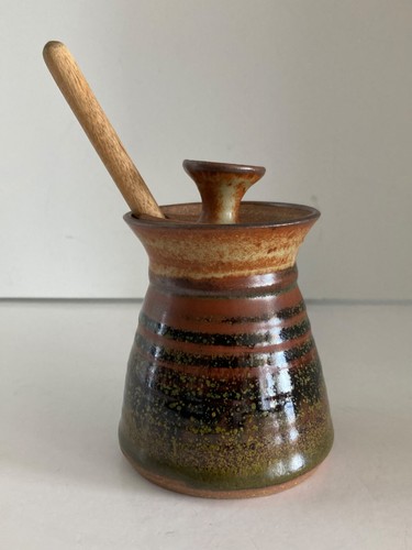 Studio Pottery Honey Jar Pot w/Wood Dipper and Lid Signed BoyL Handmade 8oz. EUC - Picture 6 of 20