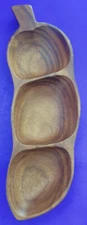 Alii Woods Honolulu Hawaii Monkey Pod Carved Wood Snack Tray Peapod MCM SALE!