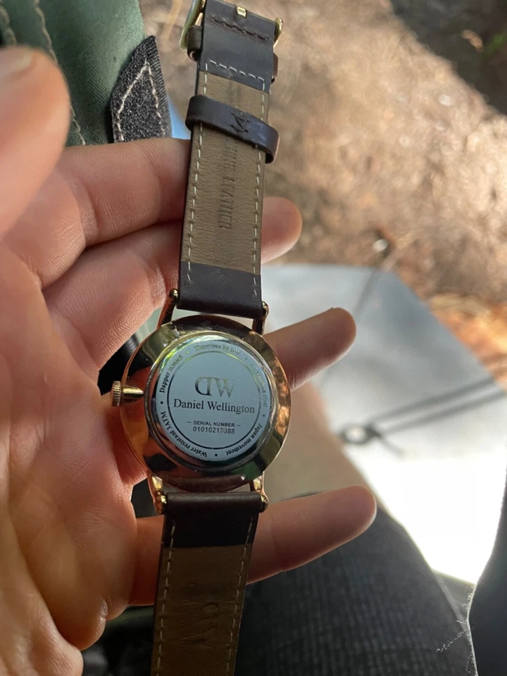 Reloj Daniel Wellington Dapper B38R5 Foto 2 de 2