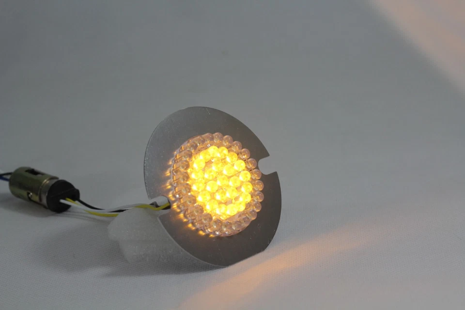 Luces Eagle 3.25" Harley LED señales de giro delanteras planas con luz de funcionamiento Halo 1157 Foto 4 de 4