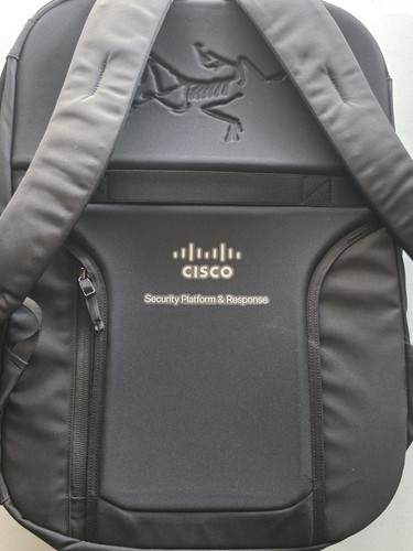 Zaino Arcteryx Blade 20 borsa per laptop foderato in nylon nero imbottito logo aziendale - Foto 3 di 6