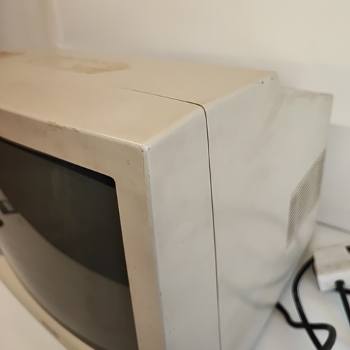 Moniteur TV CRT rétro gaming Philips CM8833 MK1 testé fonctionnel #2 - Photo 6/11