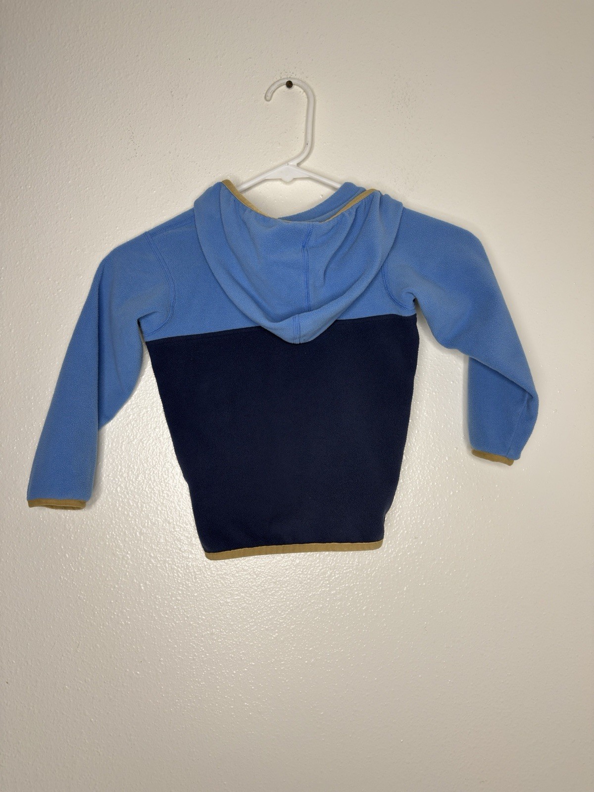 Picture 2 of 5