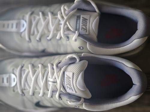 Nike Air Max 2009 Uomo Taglia 13 Bianco Grigio e Nero... Indossato una volta! - Foto 9 di 9