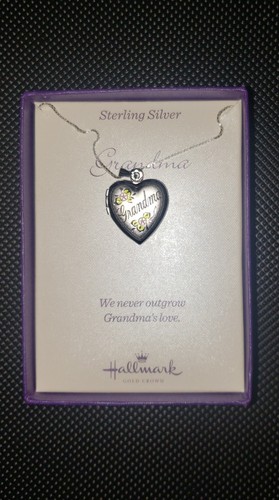 925 Sterling Silver Flower Grandma ❤ Photo Locket Necklace NEW HEART BOXED - Picture 3 of 9