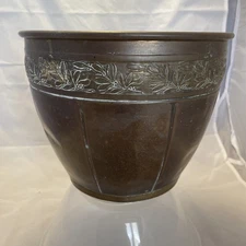 Vintage Brass Planter/Jardiniere. Arts And Crafts Style. Olive Leaf Design