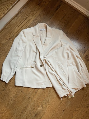 Kasper Womens NWT Tan Jacket Two Piece Suit Set Sz 18W Blazer Pants