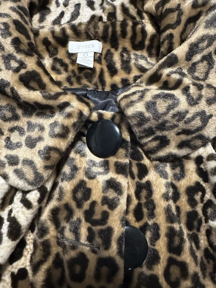 CHICO’S Animal Leopard Print Faux Fur Cropped  Jacket Coat Vintage Size 0 - Image 2 of 3
