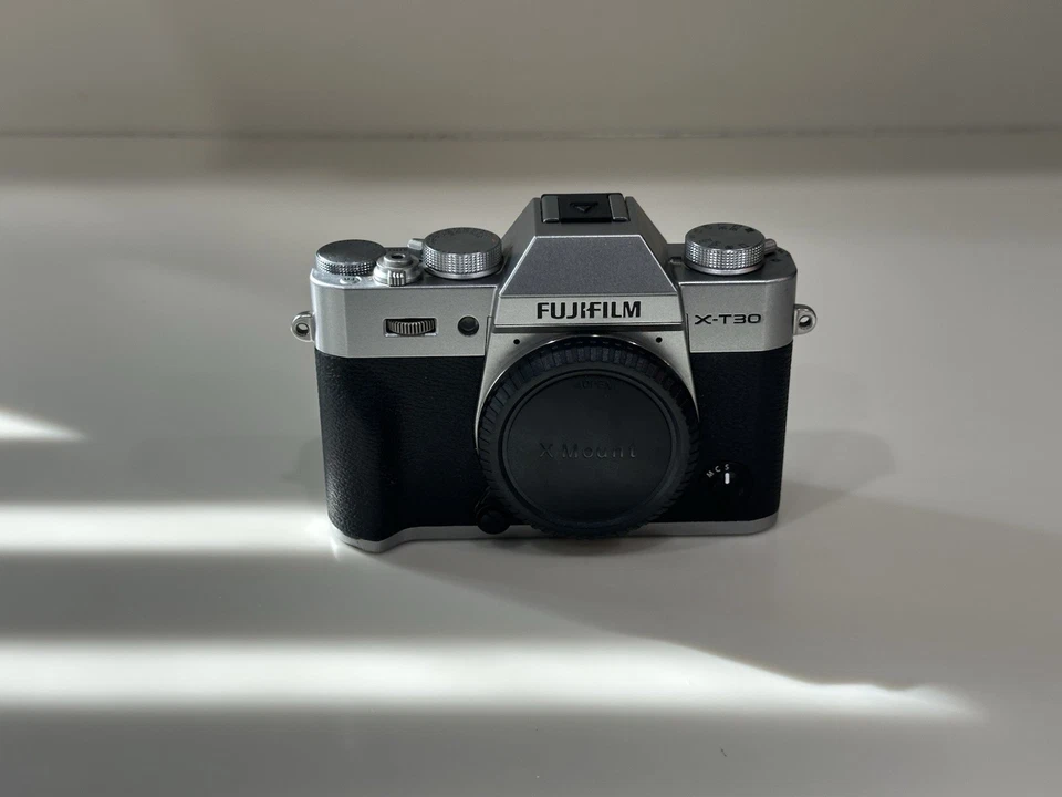 Fujifilm X-T30 II 26.1 MP Digital SLR Camera - Silver (Body Only) Shutter 7051 - Image 2 of 4