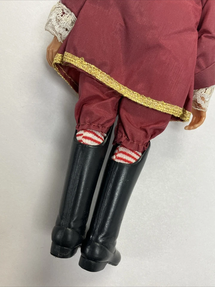 Figura de colección Mego Blackbeard Super Pirates 1974 con atuendo 7,5" rara Foto 4 de 4