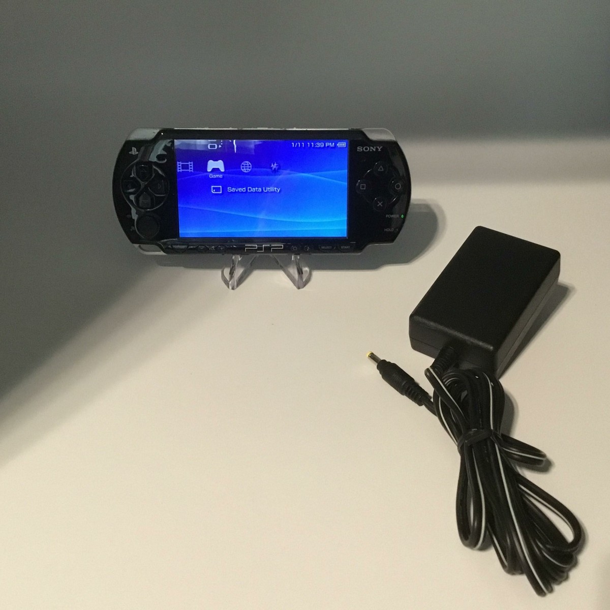 PlayStation Portable - ソニー　PSP2000 ピアノブラック　美品　プレイステーションポータブル PSP「プレイステーション・ポータブル」ピアノ・ブラック