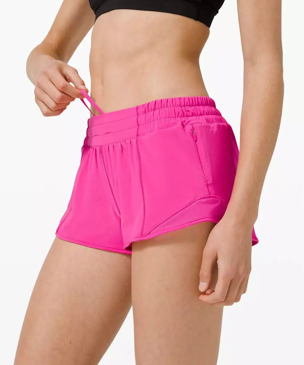 Lululemon Hotty Hot Low-Rise LR Short 2.5 Sonic Pink ~ Size 0~ NWT New  with tag