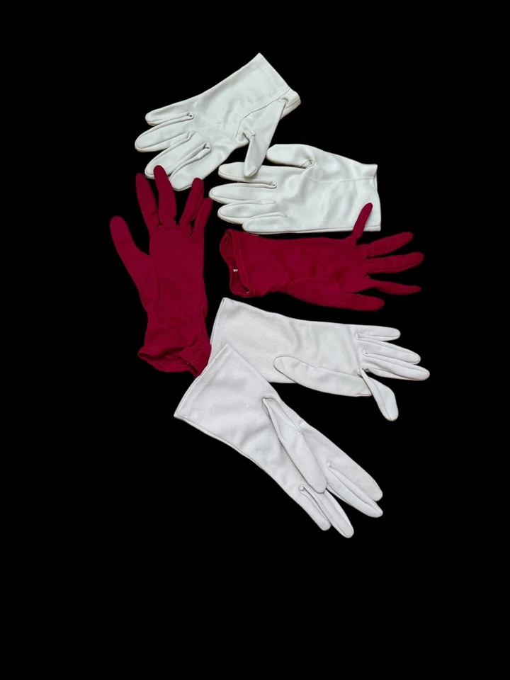 Guantes de mujer, 2 pares beige, 1 par rojo. Longitudes variables. No estoy seguro de la edad/marca Foto 2 de 2