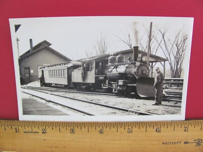 SANDY RIVER & RANGELEY LAKE NARROW GAUGE LOCOMOTIVE #10 PHOTO W