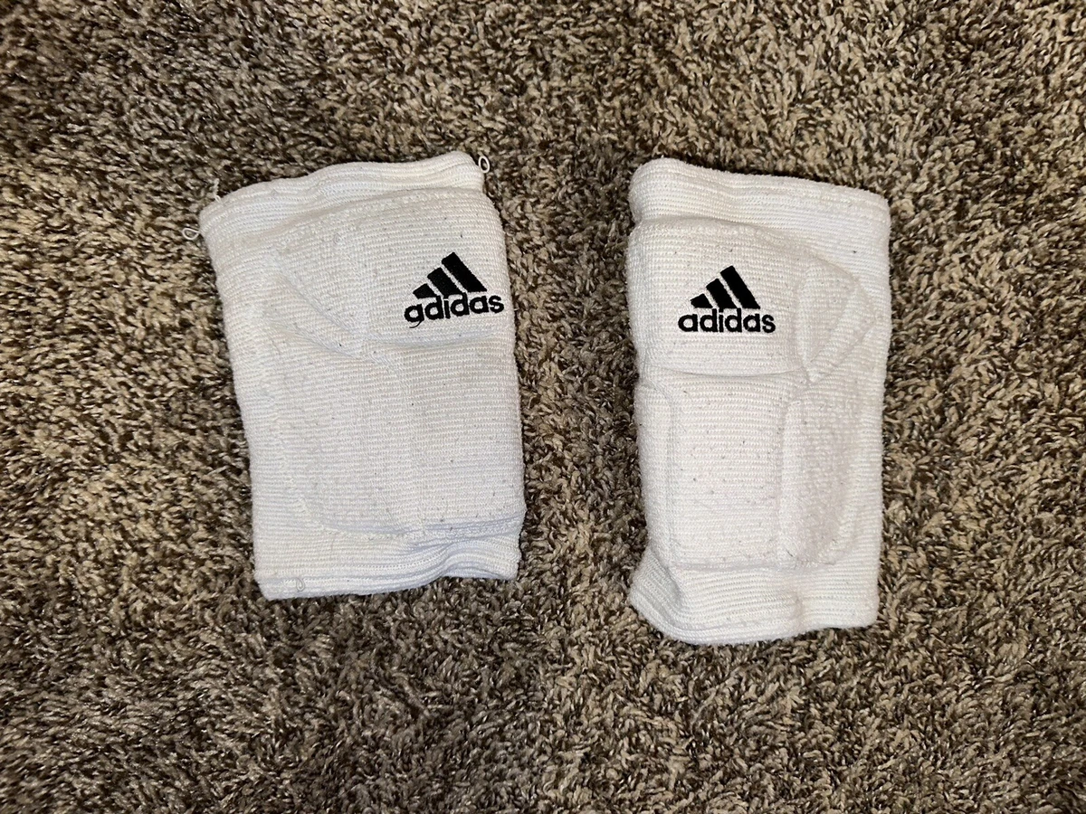 Adidas volleyball store knee pads