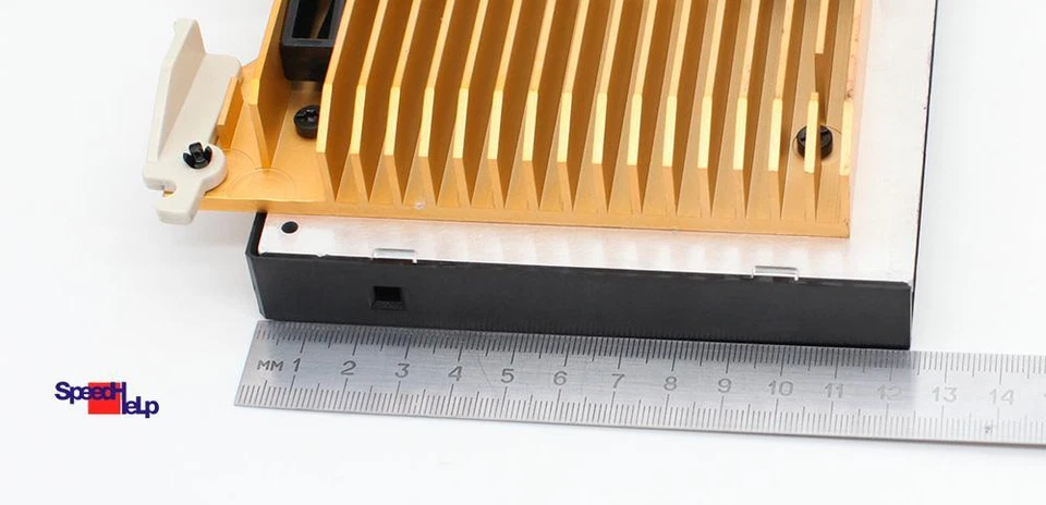 CPU Intel Pentium III Xeon 933MHZ SL4HD 933/133/256 S2 5/12V Processor Slot 2 - Image 4 of 4