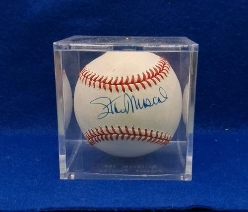 Stan Musial Signed Baseball - Official National League Baseball. Has COA