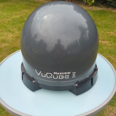 vollautomatische mobile sat anlage  VuQUBE II  MAXVIEW