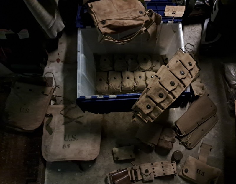 WWI US ARMY LARGE GROUPING BELTS HAVERSACK GREN BAG HOLSTER POUCHES GAITERS ETC