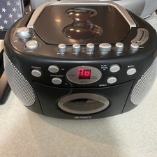 Jensen CD540 Portable Stereo Compact Disc Cassette Rec with AM/FM Radio 2009 Yr