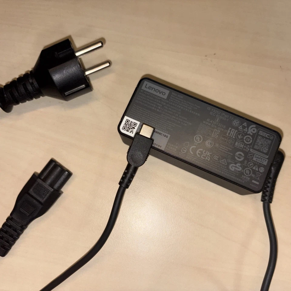 Original Lenovo Netzteil/ Ladegerät USB-C 45W