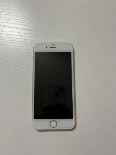 iPhone 6 Gold Modell A 1586 nur für Teile Bildschirm funktioniert nicht und Rahmen verzerrt - Bild 1 von 2