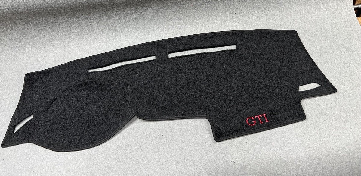 Black Polycarpet Dash Cover For 2015-2020 Chevy Tahoe – C&R Dash Covers Direct Replacement