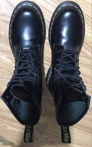 Dr Martens 1460 W Lace Up Combat Boots Smooth Black Leather Women Size 7 US NWOB - Picture 4 of 17