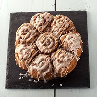 Nordic Ware Cinnamon Bun Pull-aparts, Metallic, New, Free Shipping on sale Nordic Ware Cinnamon Bun Pull-aparts, Metallic, New, Free Shipping on sale