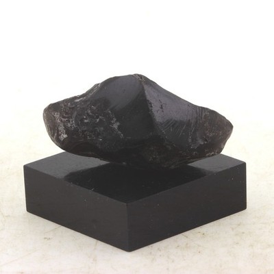 Mineralien Und Edelsteine. Obsidian Apache Träne. 49,5 Ct. Arizona, USA