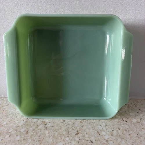 Anchor Hocking Jadeite Fire King 2000 Casserole Dish 8x8 Inches