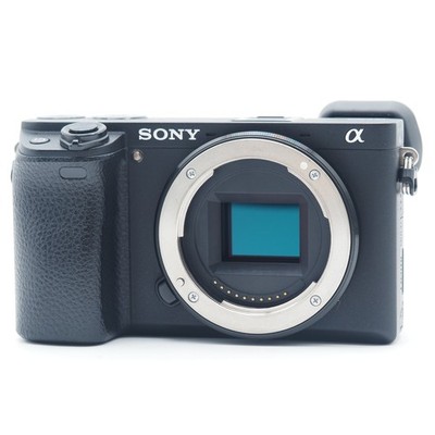 SONY a6300 ILCE-6300 24.2MP Spiegellose Digitalkamera Body 15731 Auslösungen ...