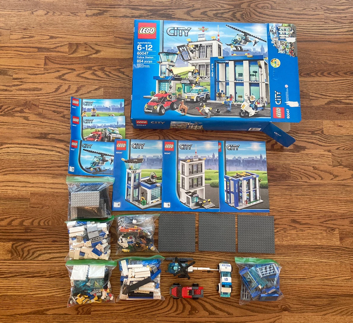 Lego City Police Station 60047 Preowned Not Complete All
