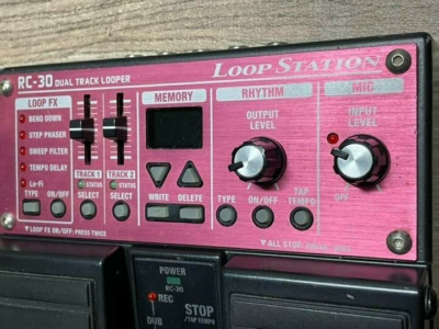 Boss RC-30 Looper Guitar Effect Pedal Dual Track Loop Station Used