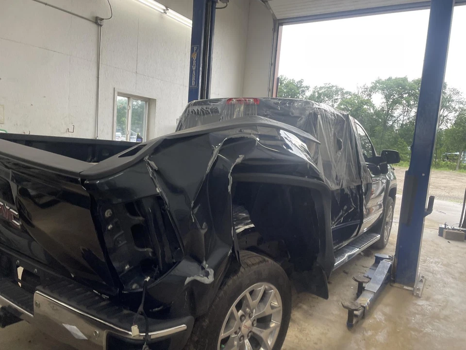 Used Fuse Box Engine fits: 2018 Gmc Sierra 1500 pickup ID 84071500 Grade A - Image 3 of 4