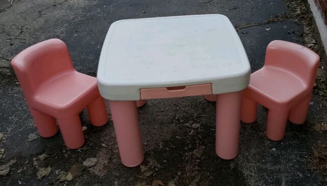 Vintage Little Tikes Child Size Pink & White Table w/Drawers & Chairs | eBay