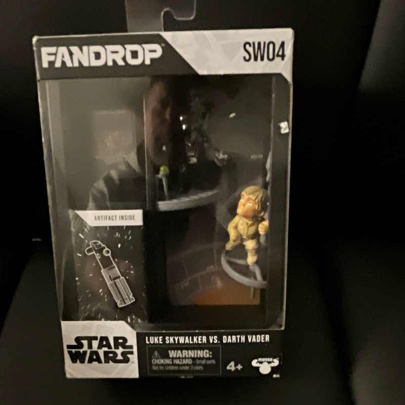 Fandrop Star Wars SW04 Luke Skywalker vs Darth Vader Figure Set
