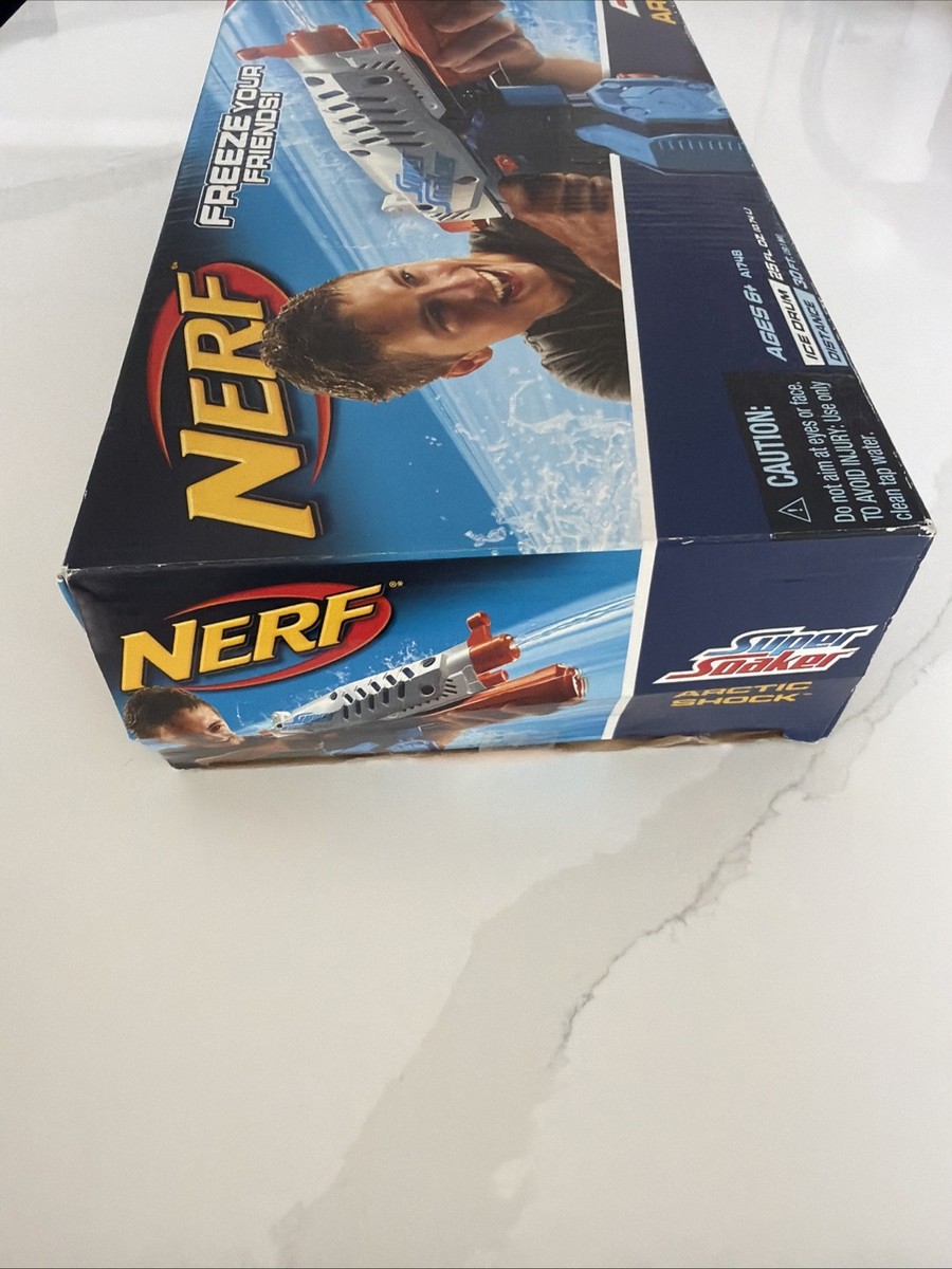 NEW 2012 NERF Super Soaker Arctic Shock X-Treme Add Ice Water Gun