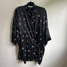 VTG Rare  Victoria  s Secret 100 Silk Black Butterfly Floral Kimono Robe M/L